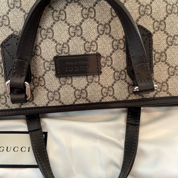 Authentic Gucci GG Supreme Canvas Handbag Brown - Picture 13 of 16